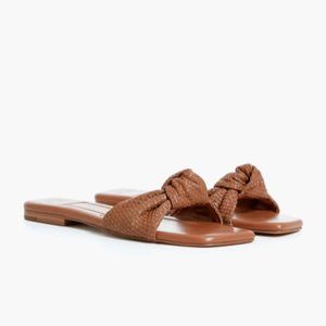 Like New- Marc Fisher, Brown Marlon Sandals - Size 8